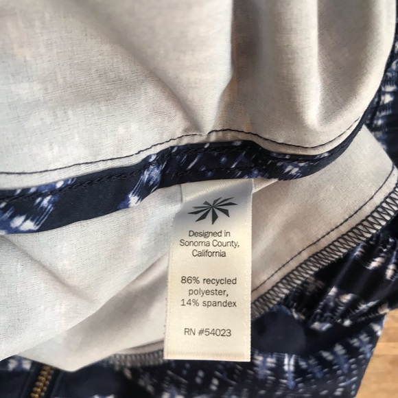 Athleta ikat sway shorts - Picture 11 of 11